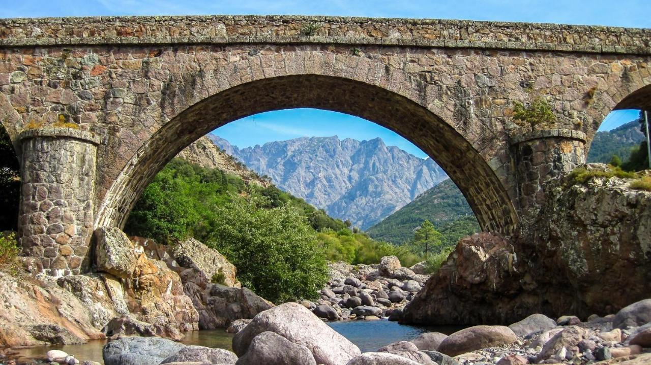 فندق Perla Rossa LʼÎle-Rousse المظهر الخارجي الصورة